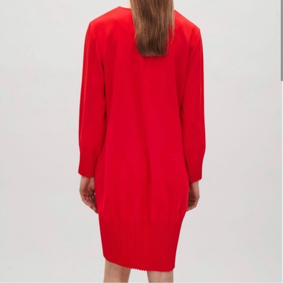 COS long sleeve red dress with pleated hem - Picture 2 of 9